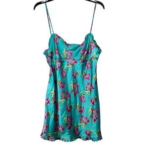 Victoria’s Secret Angels Floral Babydoll Adjustable Straps Nighty Medium